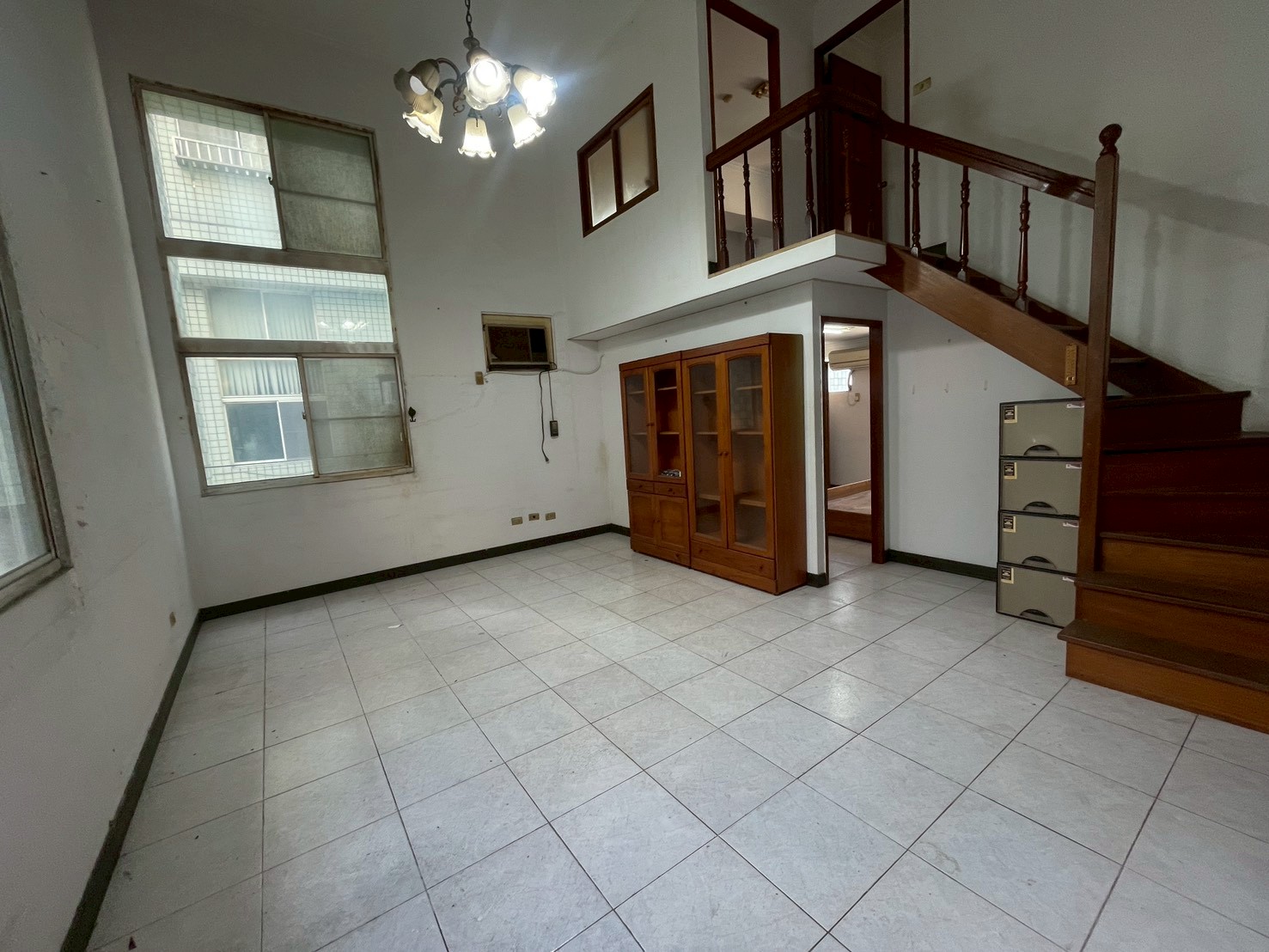 東區復興國中三房平車(樓中樓)