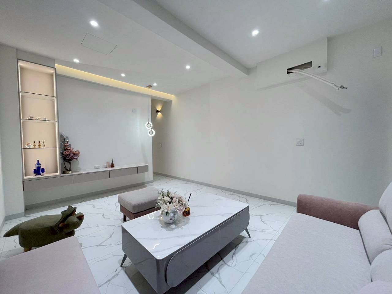 健康路整新優美車墅